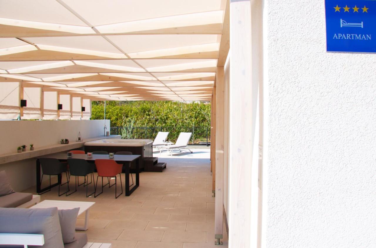 Apartment Kate Trogir Buitenkant foto
