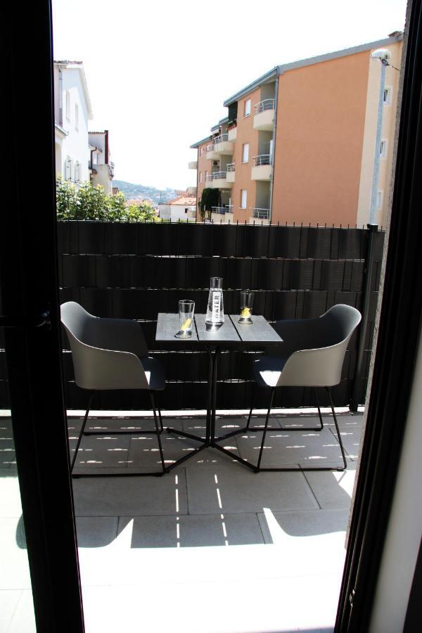 Apartment Kate Trogir Buitenkant foto